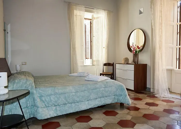 Casa Conte Semesterbostad *